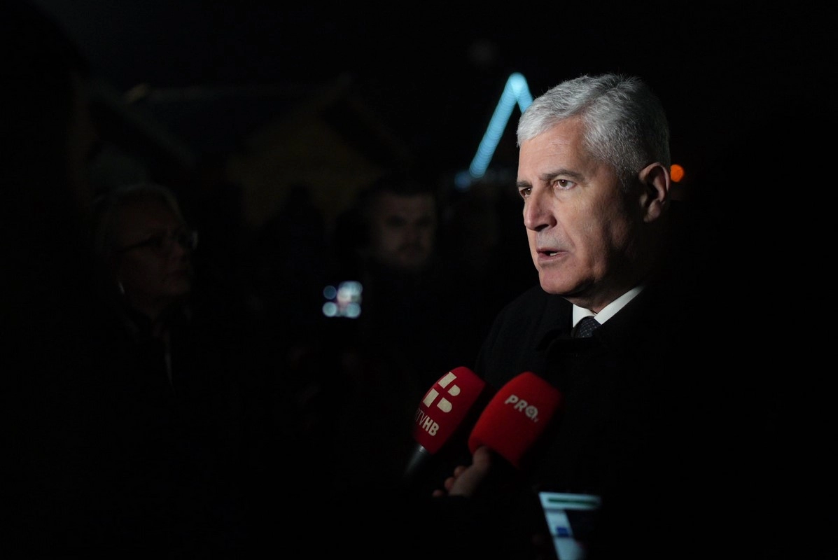 Grčevita borba HDZ-a BiH za Vitez, Novi Travnik i Uskoplje, hrvatska oporba iznenađuje